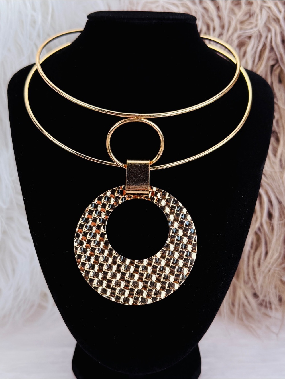 Goldtone Double Wire Collar Textured Open Circle Pendant Statement Necklace